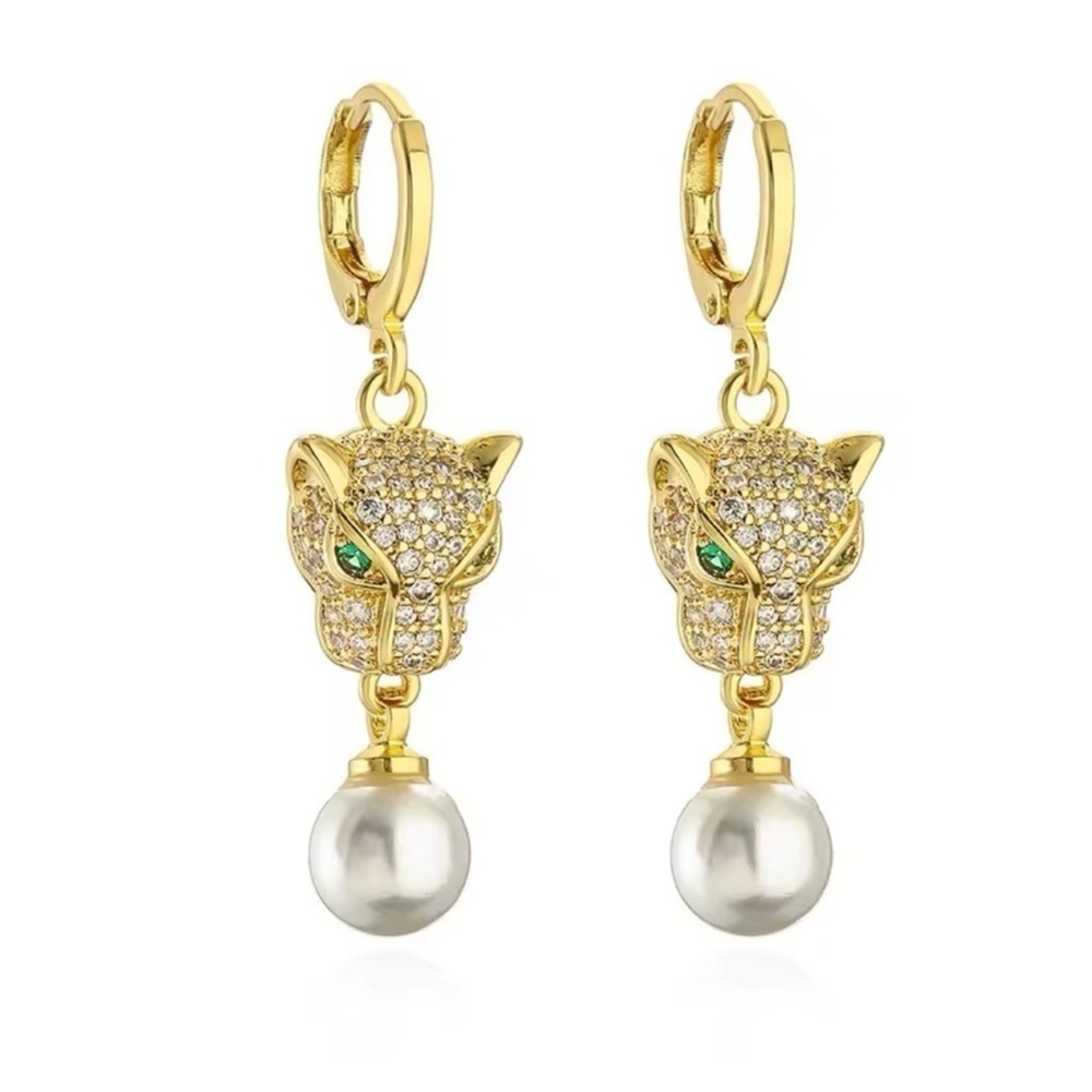Panthere Green Eyes Crystal Pearl Earrings - Picture 1 of 4